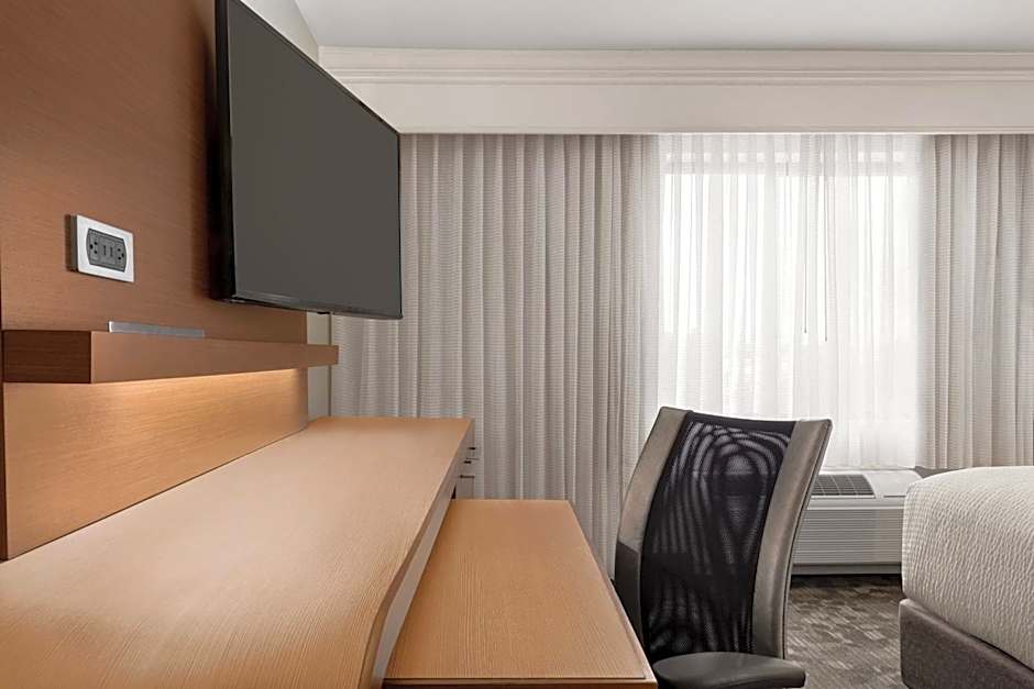Courtyard by Marriott Palmdale