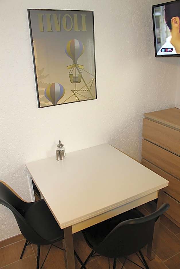 Amalie Bed and Breakfast & Apartments