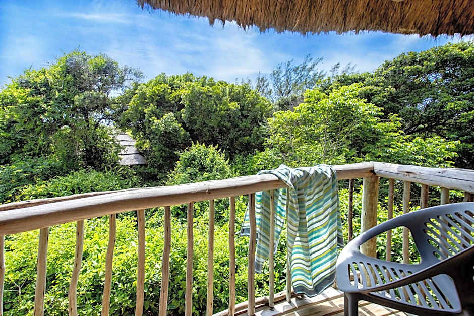 Thonga Beach Lodge