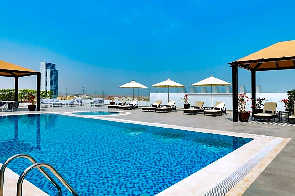 Four Points by Sheraton Production City, Dubai