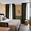 Le Petit Beaumarchais Hotel & Spa