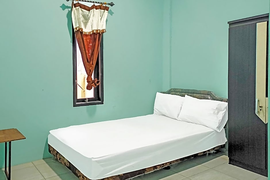 SPOT ON 91791 Homestay Surya Syariah