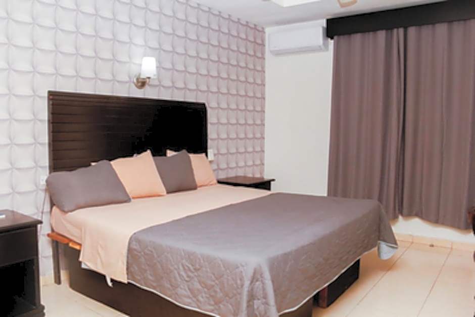 Maxihotel Business Class Culiacan