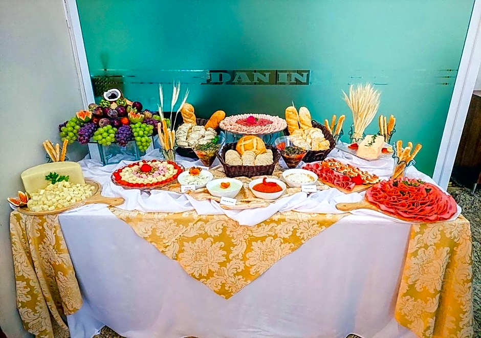 Hotel Dan Inn Campos do Jordão