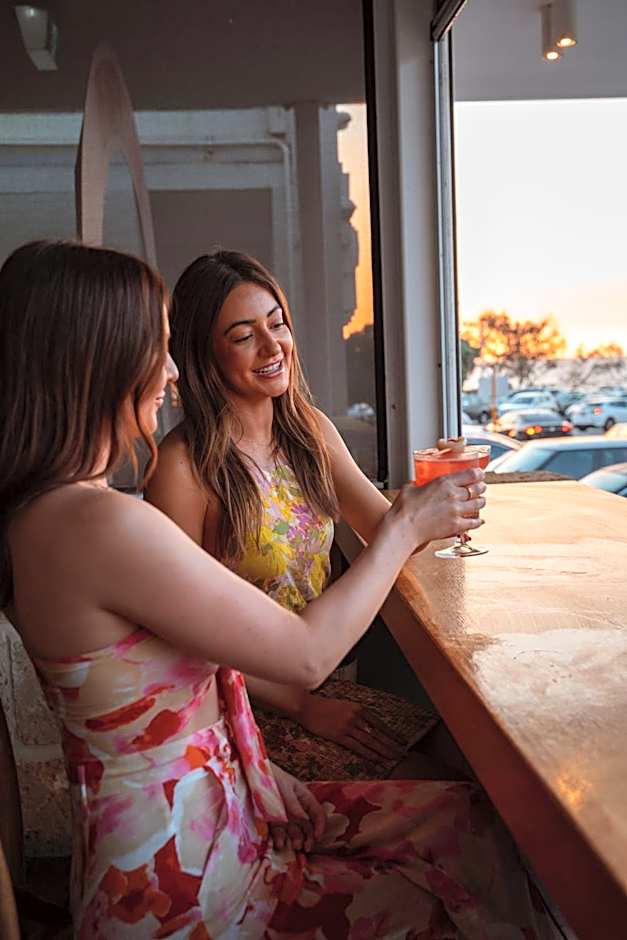 Cottesloe Beach Hotel