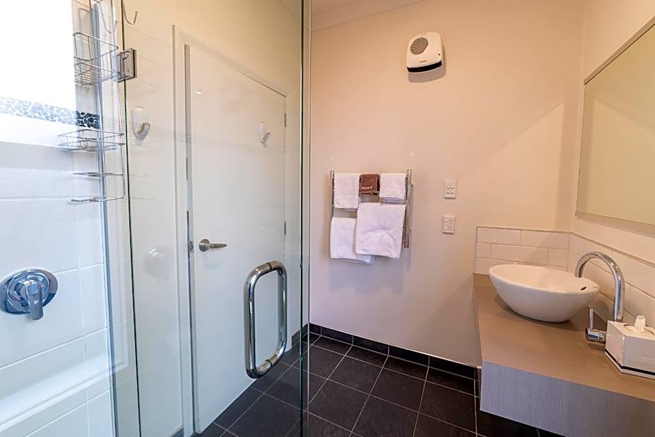 315 Euro Motel and Serviced Apartments