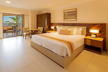 Superior Beach Front