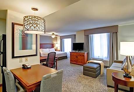 1 King Bed 1 Bedroom Suite Nonsmoking