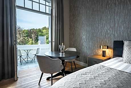 King Suite with Balcony