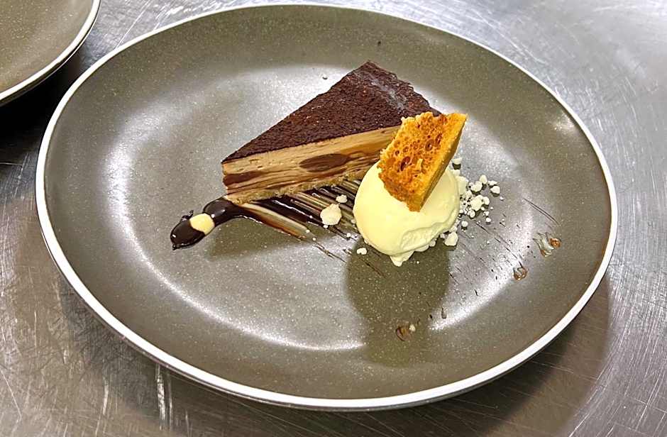 Dryburgh Abbey Hotel