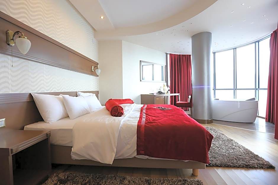 City Palace Hotel