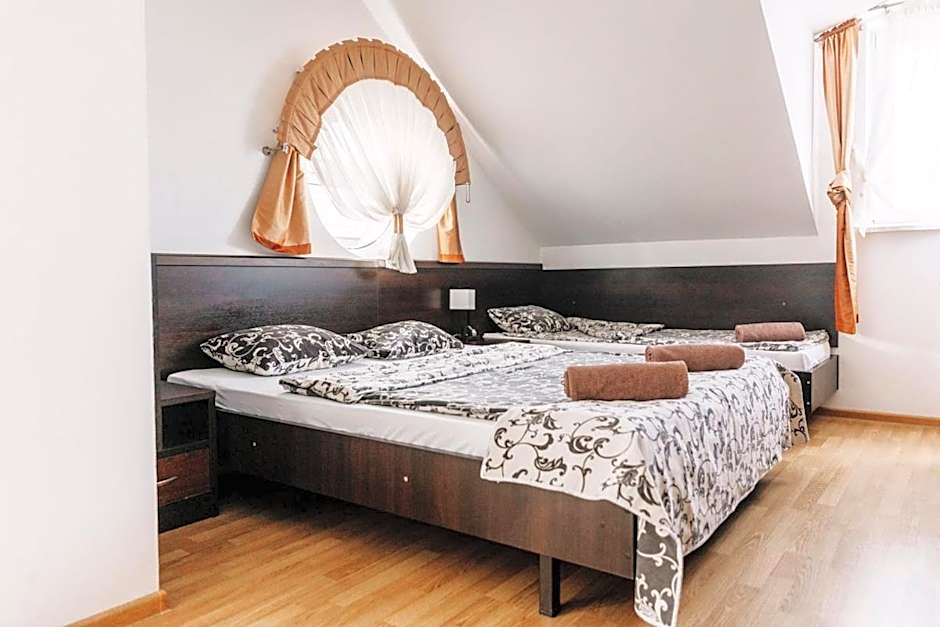 Willa Latarnik - doskonała lokalizacja, blisko atrakcji, 20min do plaży