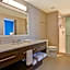 Home2 Suites by Hilton Naples I-75 Pine Ridge Road