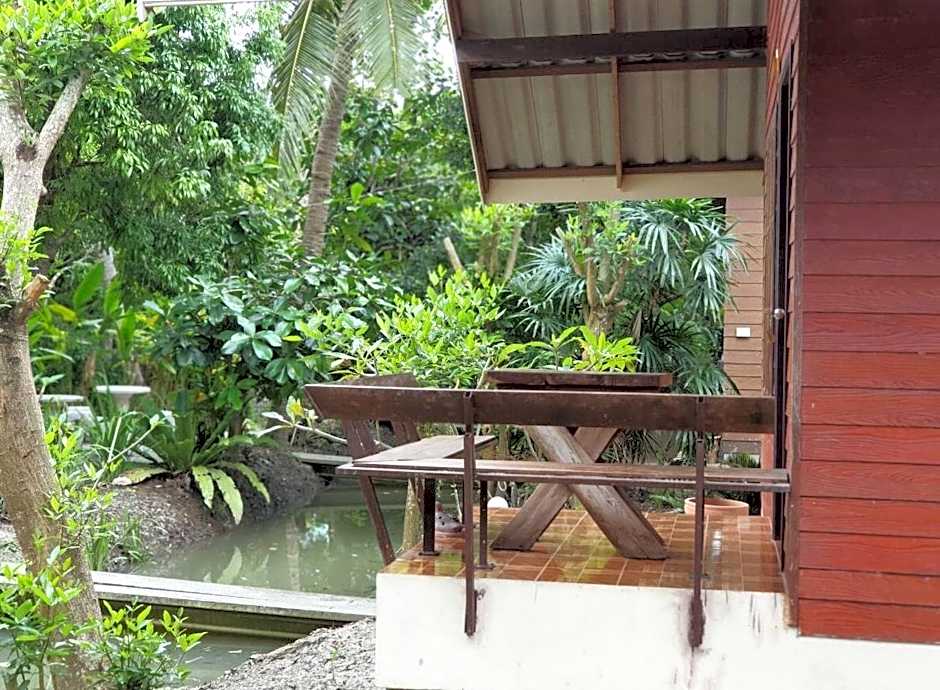 Baan Suan Phidchamika