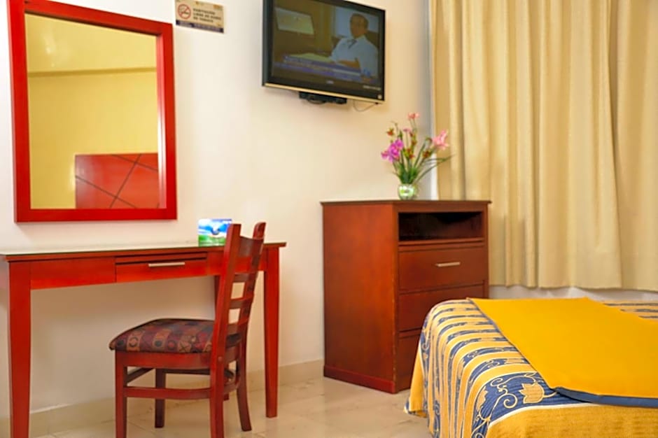 Hotel Paradise Inn
