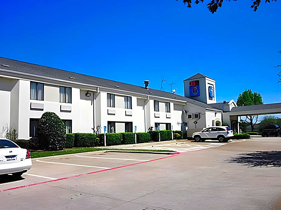 Motel 6-Plano, TX - West - Frisco