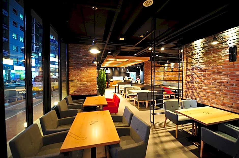 Good Morning Residence Hotel Hue