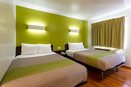 Deluxe Double Room - Non-Smoking