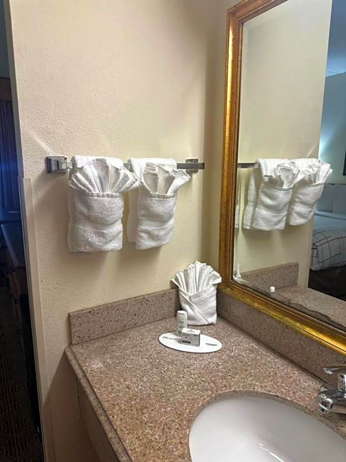 La Quinta Inn & Suites by Wyndham Sunrise Sawgrass Mills