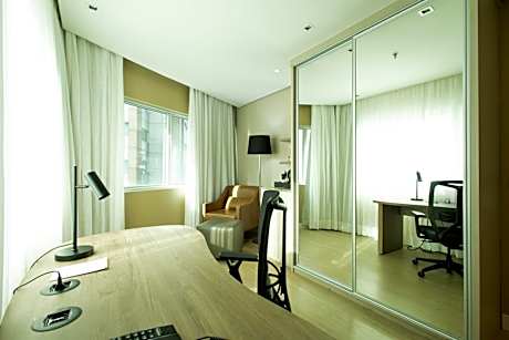 Superior Suite (2 Adults)