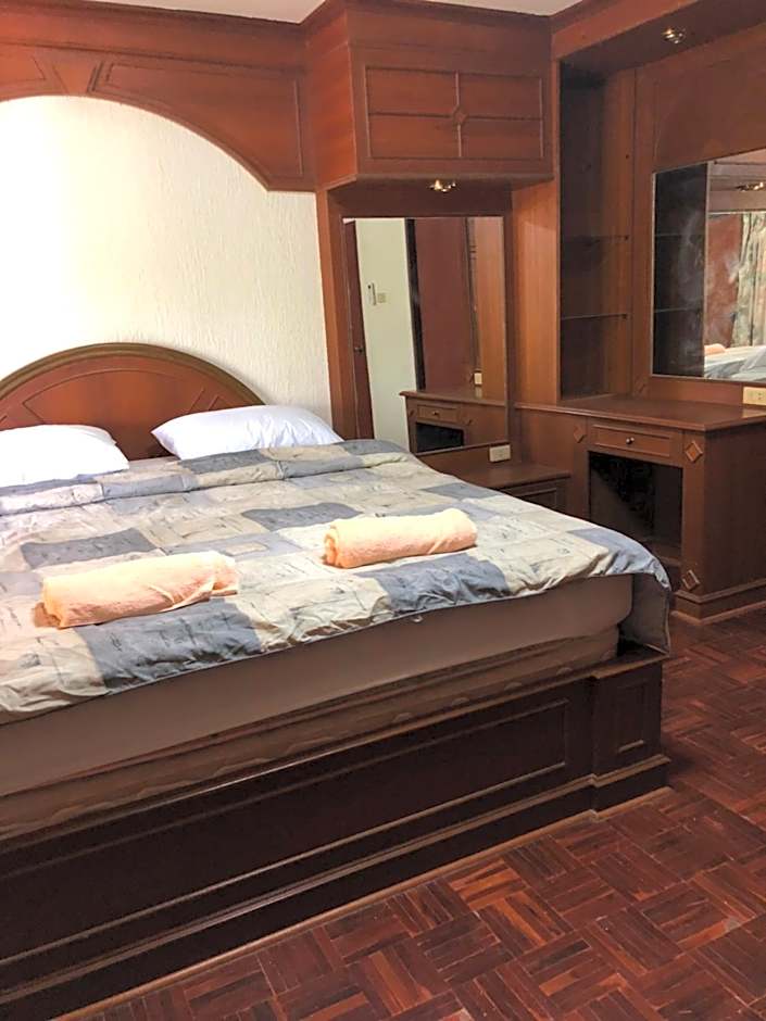 Dikachaya Hostel