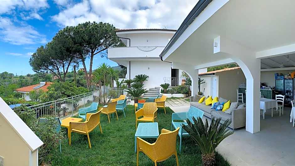HOTEL MERCURIO SUL MARE - Fish restaurant and private beach