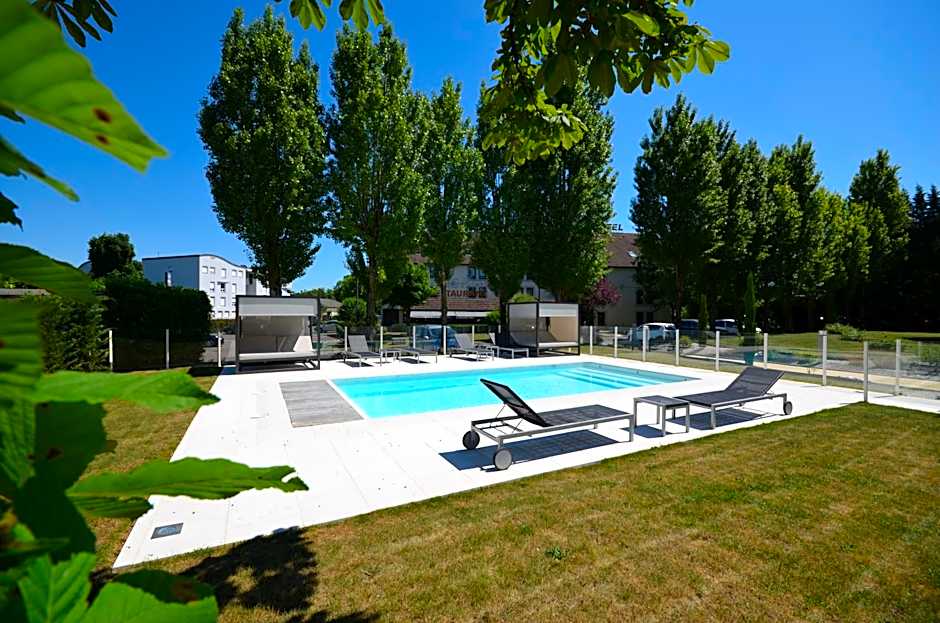 Kyriad Dijon Est - Mirande