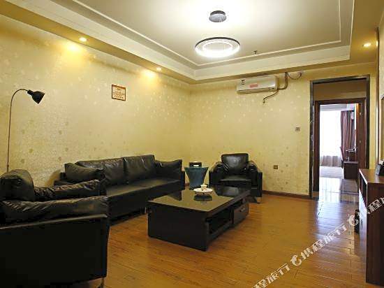 Helong Hotel (Baiyun Branch, Nanfang Hospital)