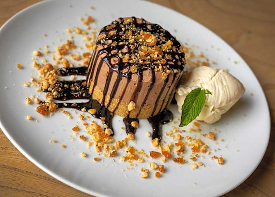 The White Lion, Soberton