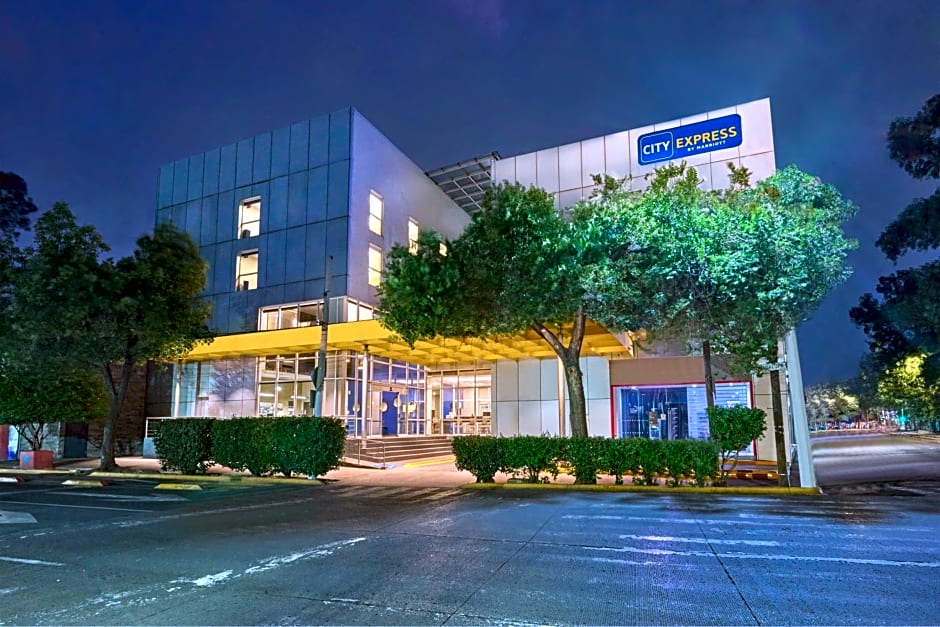 City Express by Marriott Ciudad de México La Villa