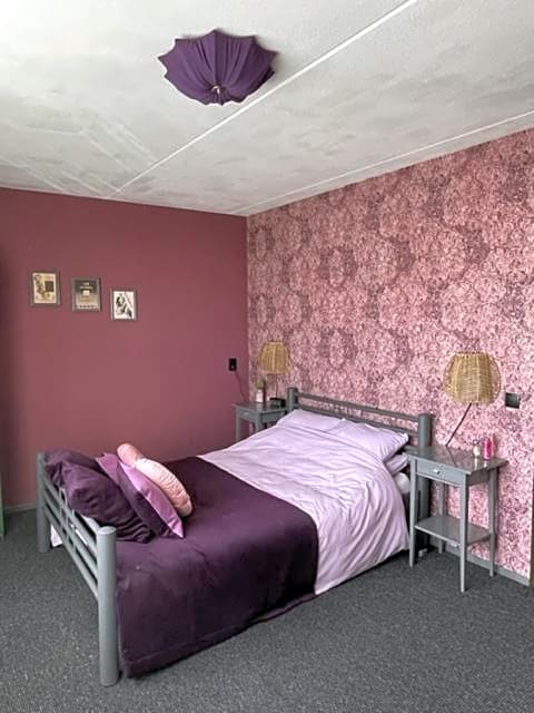 Bed and breakfast devijfbees