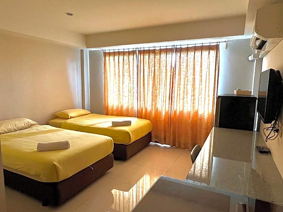 Sea Land View Apartment @ Sriracha