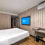 Hanting Hotel Zhangjiagang Golden Port