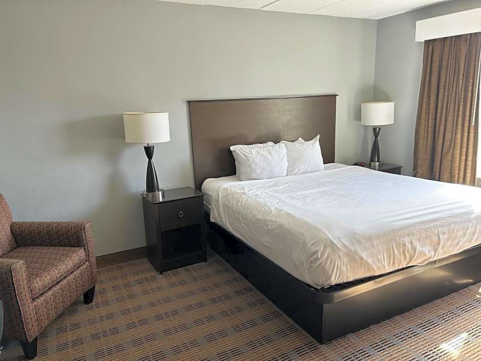 AmericInn by Wyndham Ottumwa