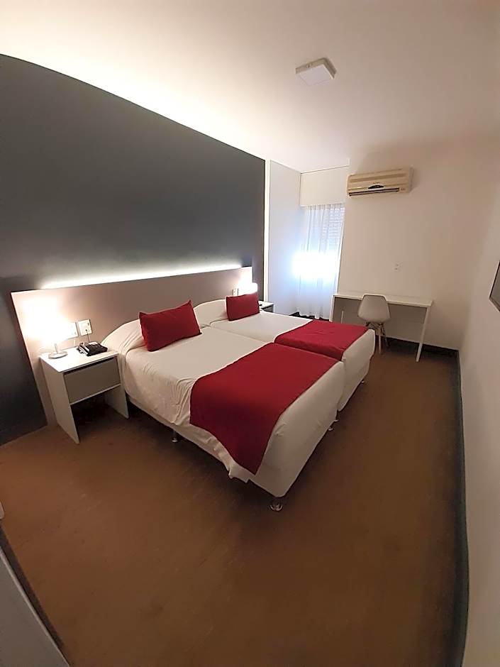Oxford Hotel