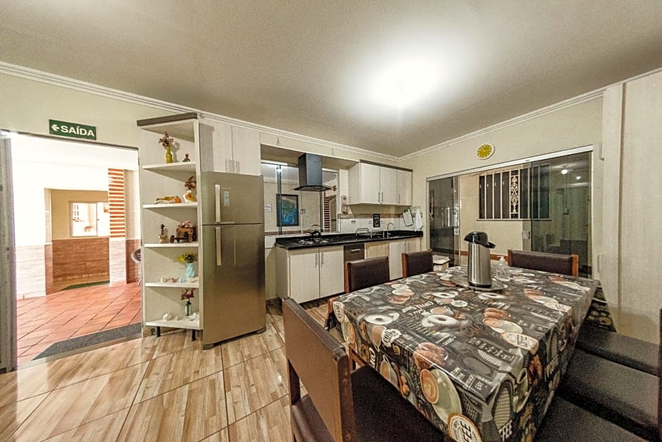 Hotel e Pousada Caroline