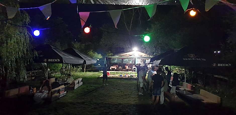 Hotel Restaurant Plutitor Delta Ways