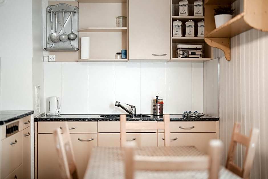 No8 Boutique Hotel - self check in