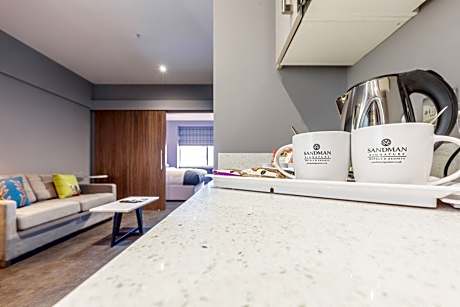 Signature Suite, 1 King Bed with Sofa bed (1 King Bed and 1 Double Sofa Bed)