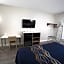 Mid City Inn & Suites Pico Rivera