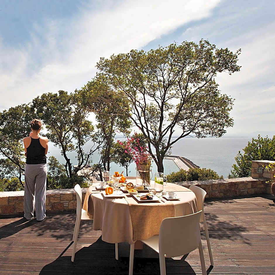 Orizontes View Hotel