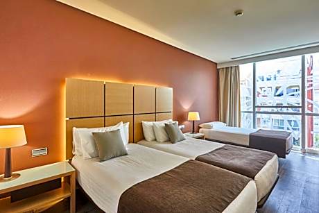 Triple Room (3 Adults)