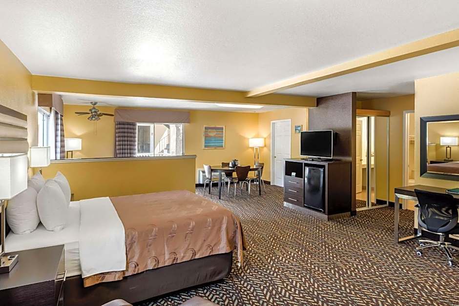 Quality Inn & Suites Capitola