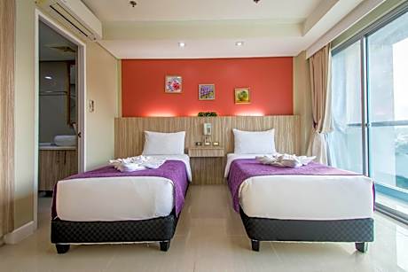 Superior One-Bedroom Suite