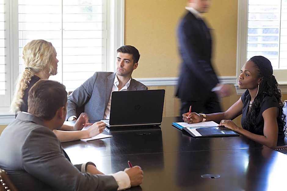 Ambassador Hotel Tulsa, Autograph Collection by Marriott