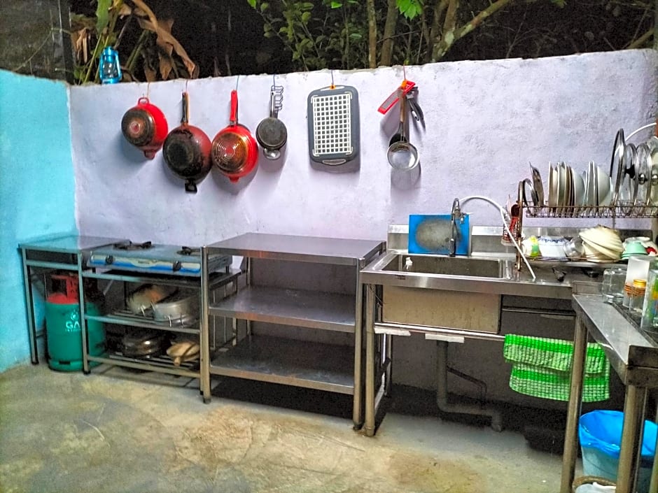 Betik Garden Home