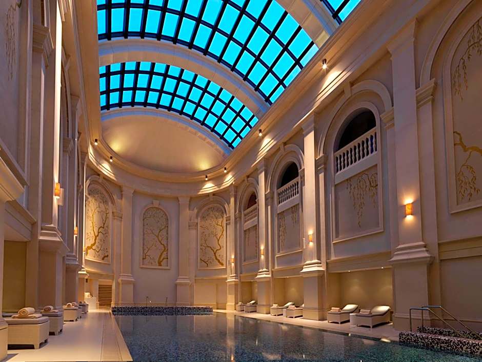 Four Seasons Hotel Baku