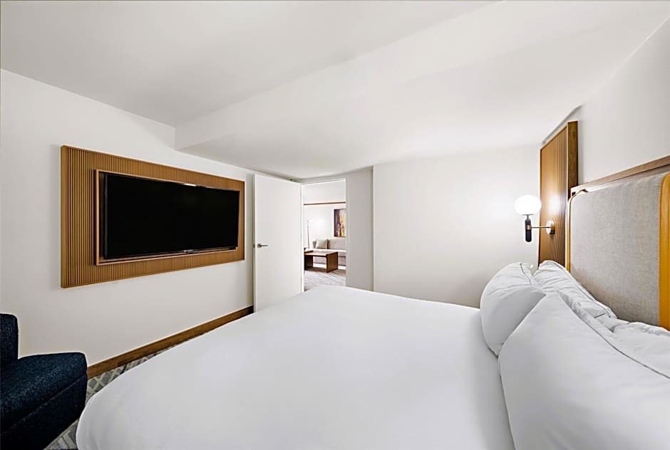 Hilton College Station And Conference Center