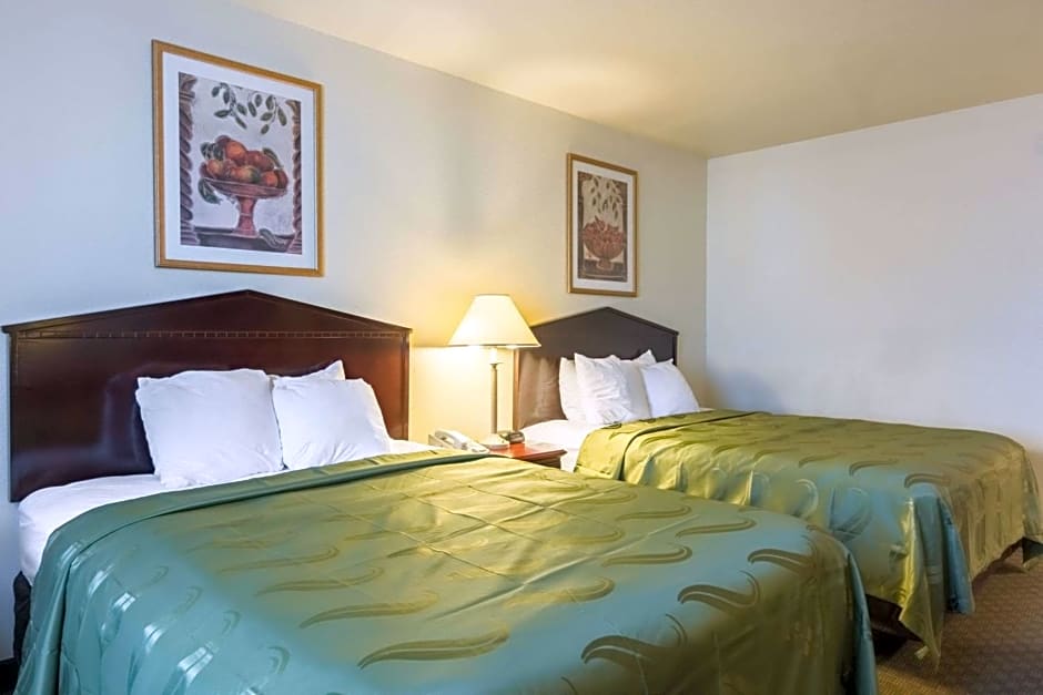 Quality Inn & Suites Alma - Fort Smith Northeast