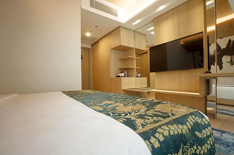 Louis Kienne Cikarang Hotel & Service Apartment 